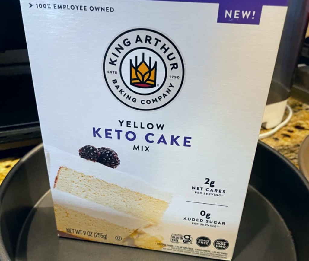 box of keto cake mix
