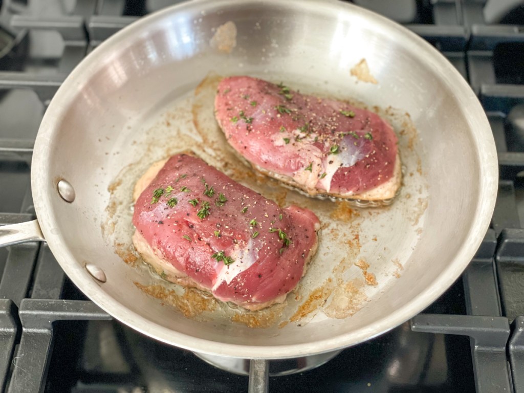 cooking duck breasts in a skillet skin side down