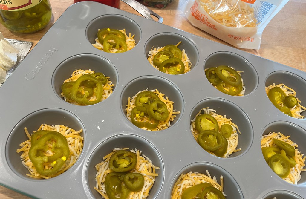 jalapeno and cheese in tray to make bites