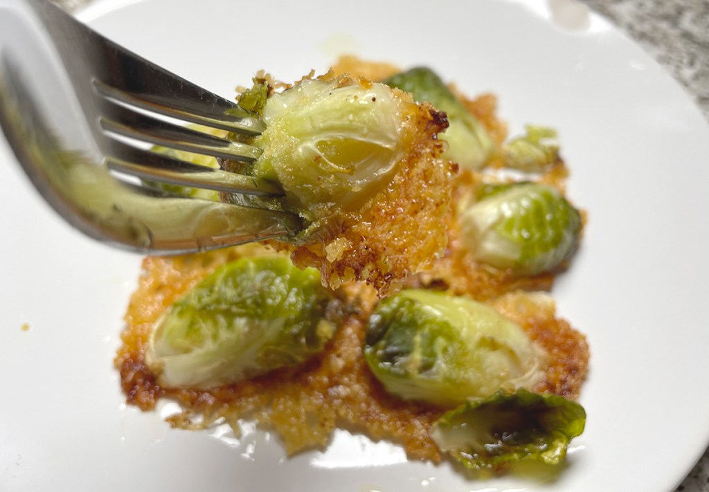 keto crispy parmesan brussels sprouts